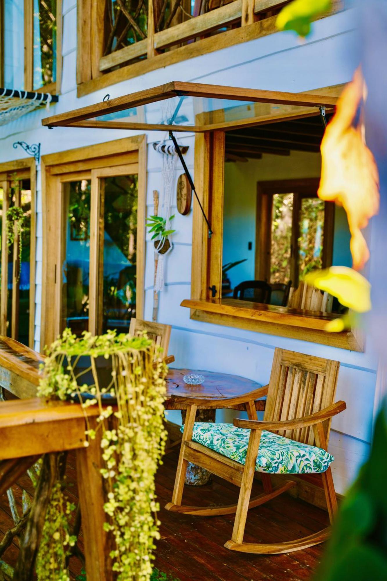 Jungle Spirit Treehouse Villa Cahuita Exterior foto